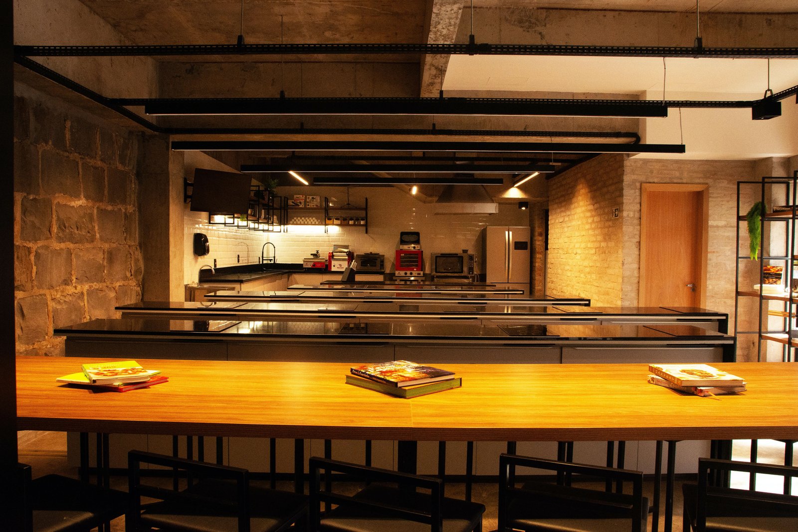 https://www.escolacozi.com.br/assets/userfiles/archives/Cozi Escola Culinária (1)